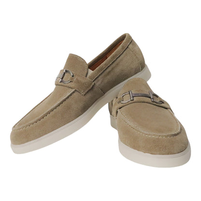 Heren Beige Suède Loafer met Metaal Detail en Lichte Zool